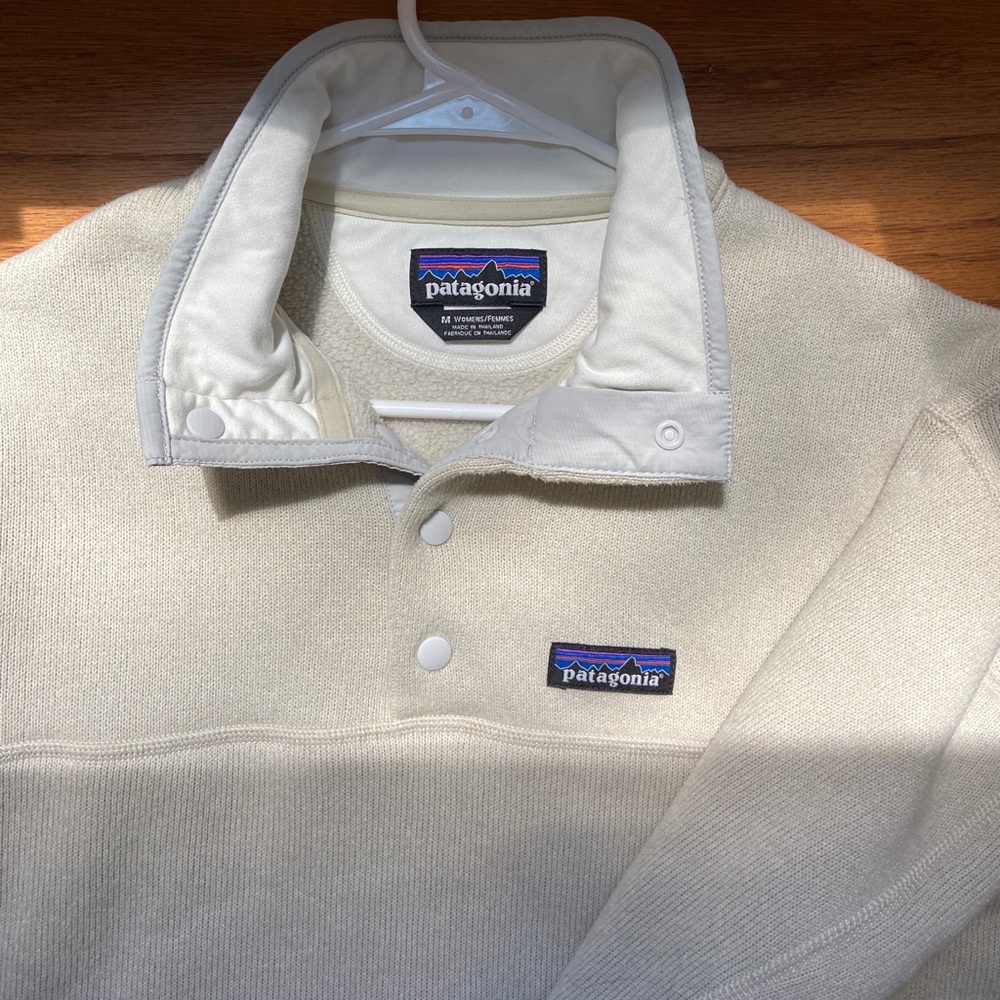 Patagonia 1/4 button pullover sweater in cream